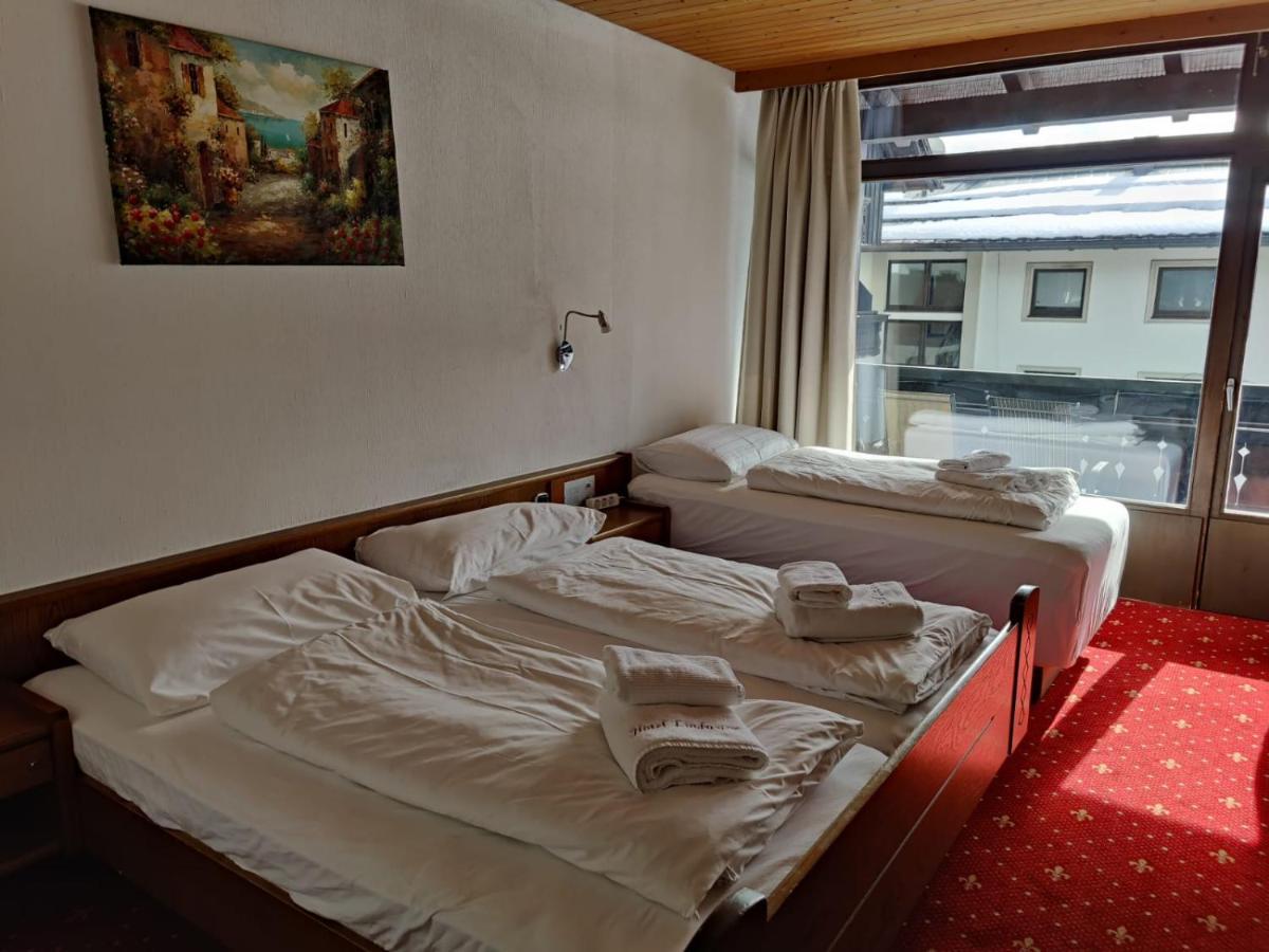 Hotel Lindwurm Bad Goisern Exteriör bild