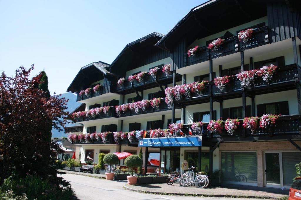 Hotel Lindwurm Bad Goisern Exteriör bild