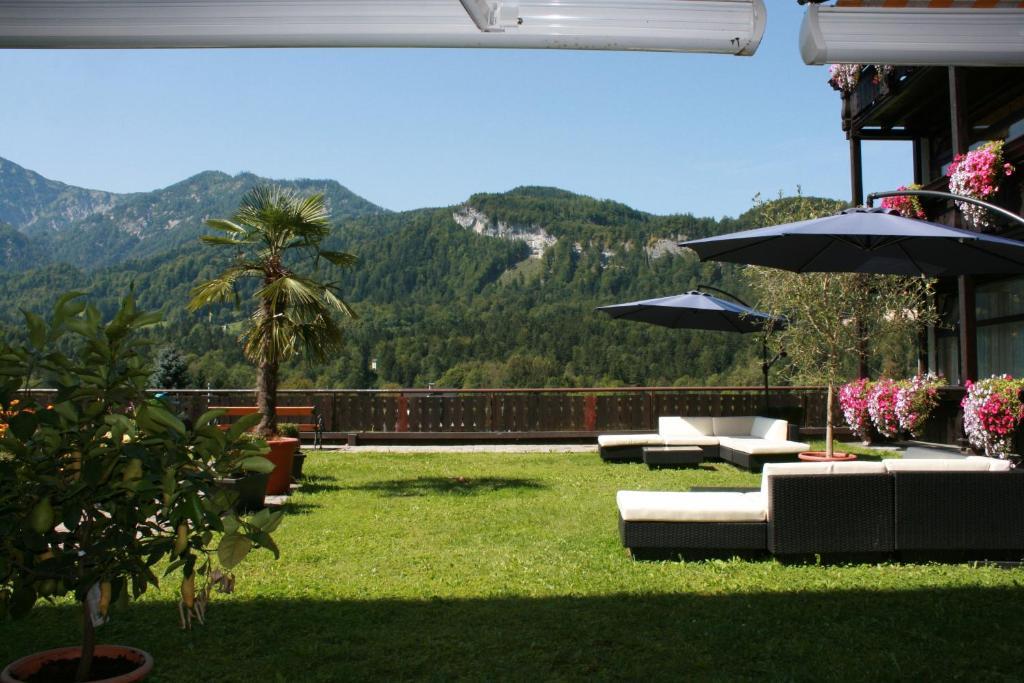 Hotel Lindwurm Bad Goisern Exteriör bild