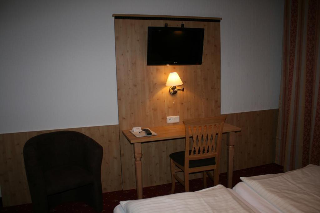 Hotel Lindwurm Bad Goisern Rum bild