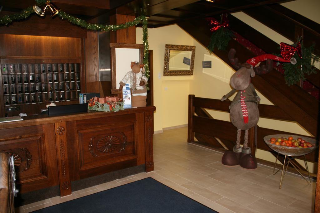 Hotel Lindwurm Bad Goisern Exteriör bild