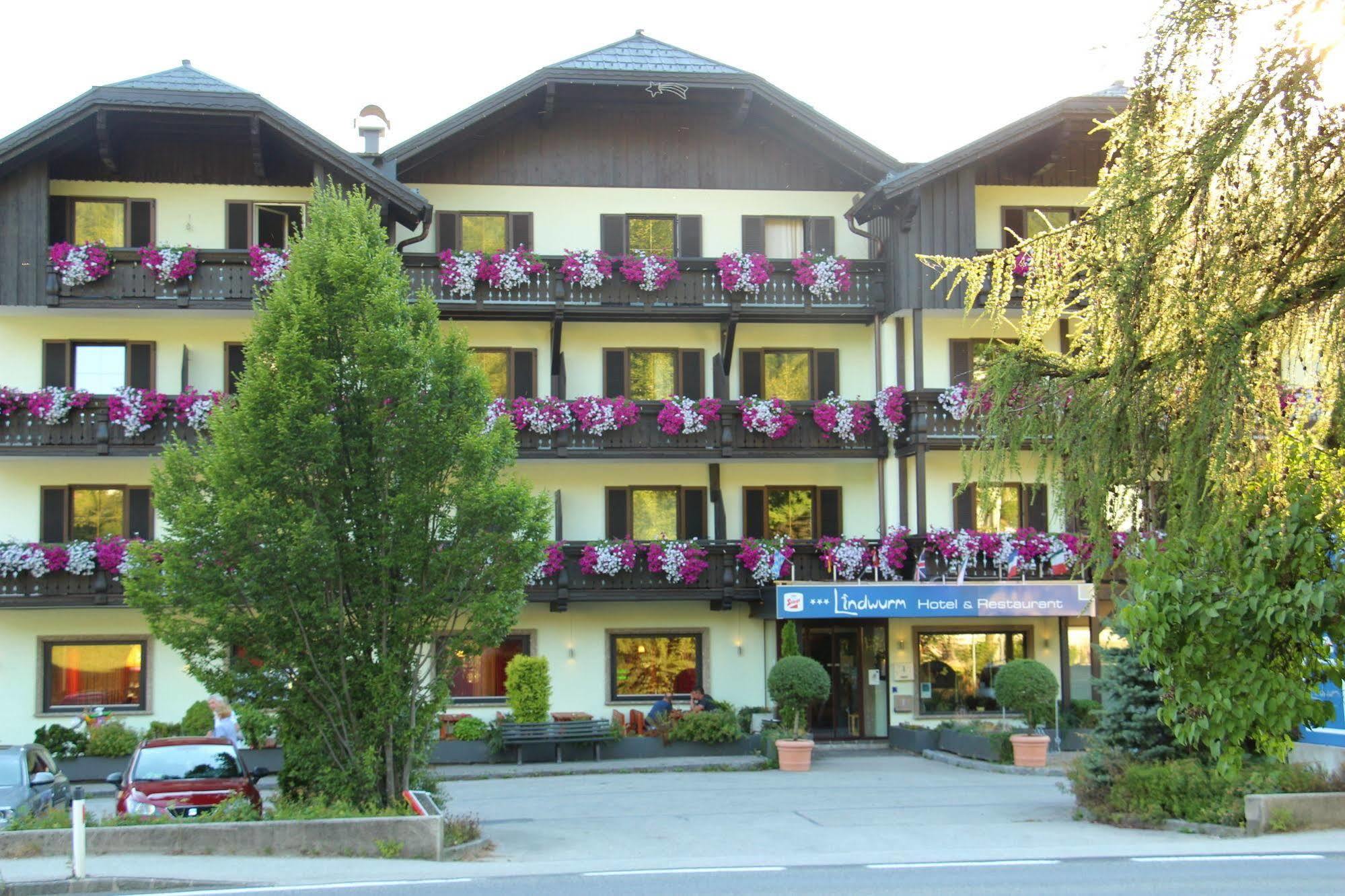 Hotel Lindwurm Bad Goisern Exteriör bild